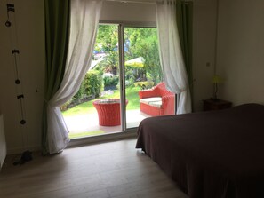 Phòng Cao cấp (Dimitile) | Nôi (giường cho trẻ sơ sinh) miễn phí
