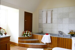 View from room - Amara Mountain Resort (Kalaw)