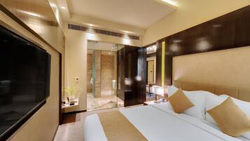 In-room safe, desk, soundproofing, iron/ironing board