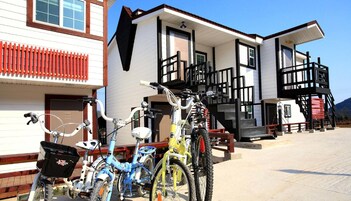 숙박 시설 정면