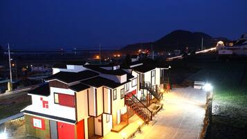 Front of property - evening/night