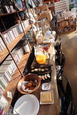 含每日歐陸早餐