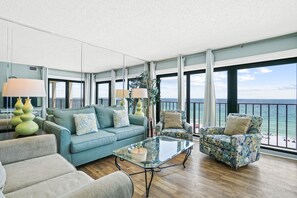 Condo, 1 Bedroom, Sea View ( 801 ) | Living area | TV