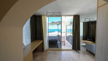Deluxe Double Room, Terrace | Terrace/patio