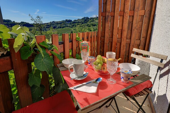 Twin Room, 2 Single Beds (Stanza 1) | View from room