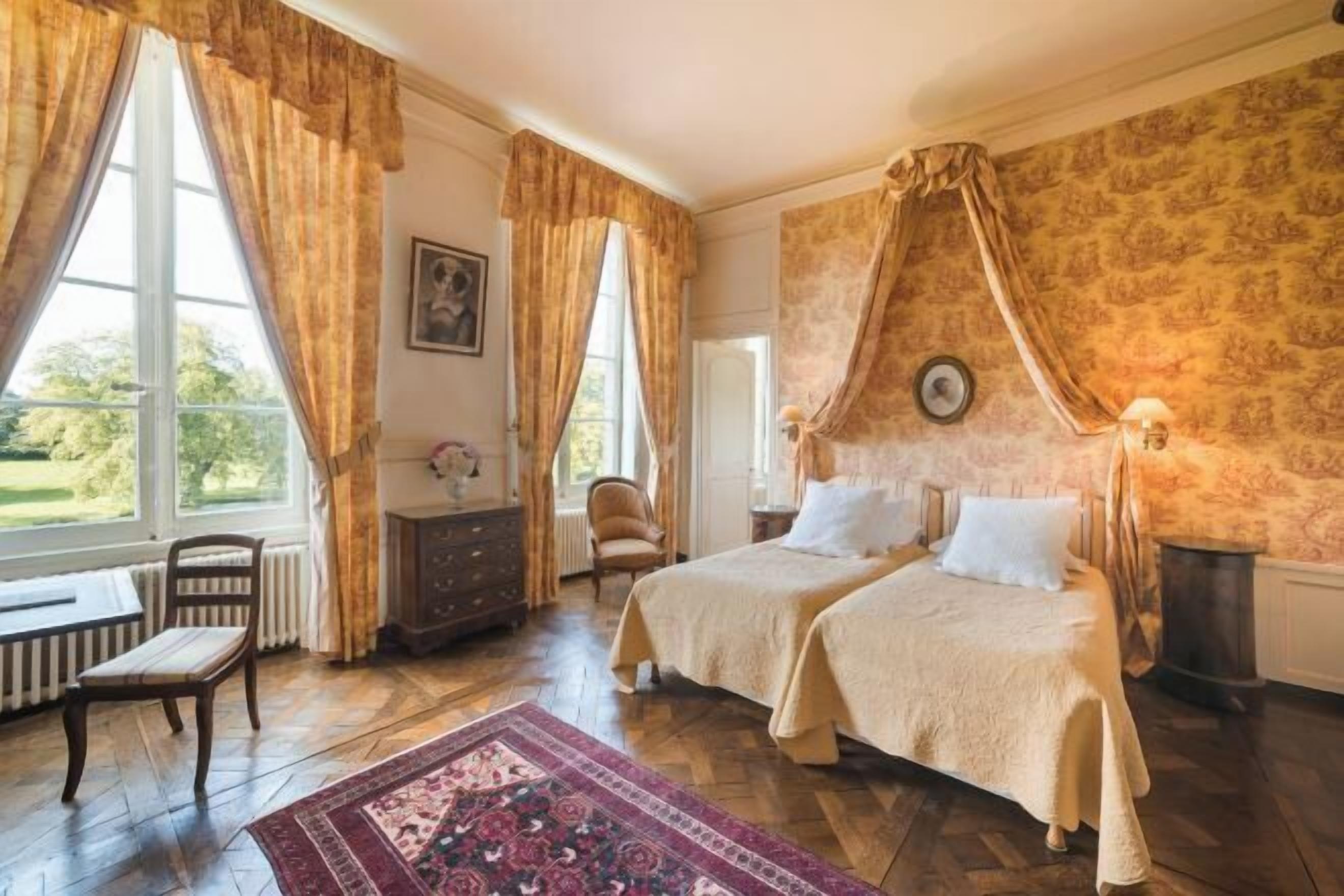 Ropa de cama de alta calidad, decoración personalizada y escritorio 