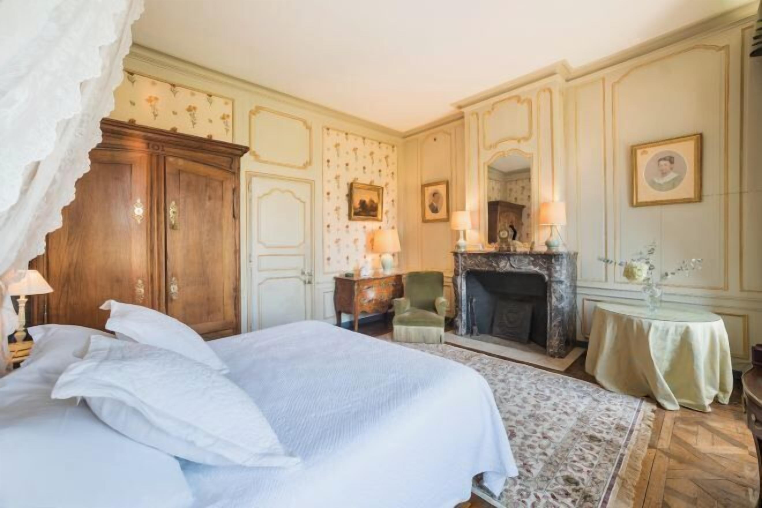 Ropa de cama de alta calidad, decoración personalizada y escritorio 