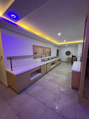 Se sirven desayunos, almuerzos y cenas