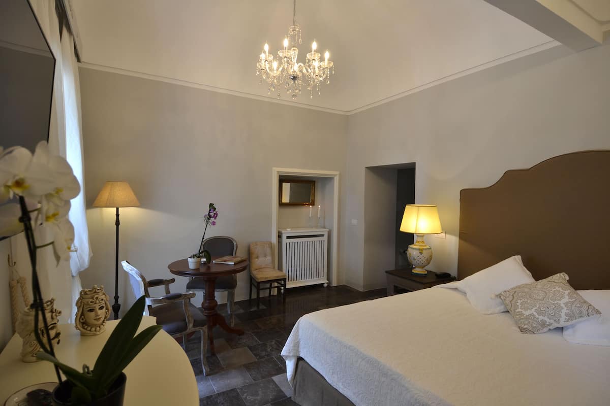 Deluxe Room | Free WiFi, wheelchair access