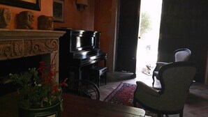 Dreibettzimmer | Hochwertige Bettwaren, Minibar, kostenloses WLAN, Bettwäsche