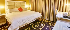 In-room safe, desk, iron/ironing board, free rollaway beds