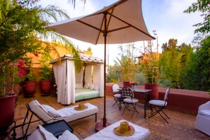 Suite | Premium bedding, minibar, in-room safe, iron/ironing board - Riad Kaiss by Anika (Marrakech)