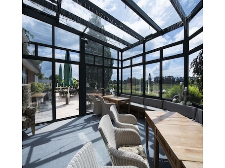 Exterior. Ententurm - Hotel und Eventlocation