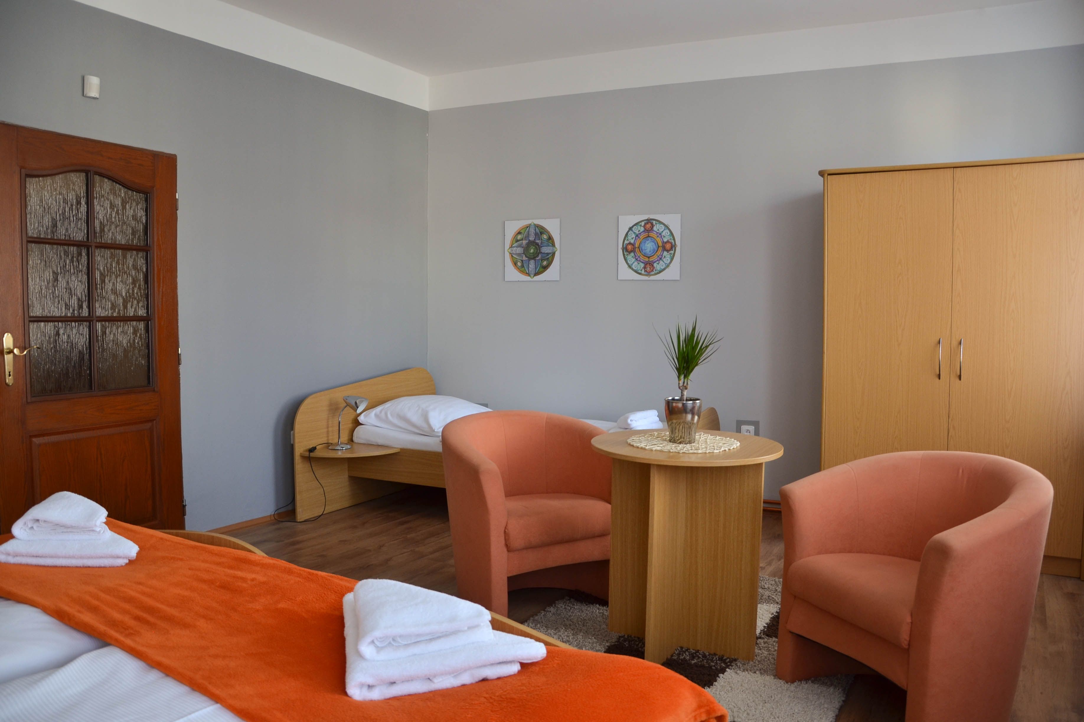 deluxe apartment, 2 bedrooms, terrace | in-room safe, desk, iron/ironing board, free wifi