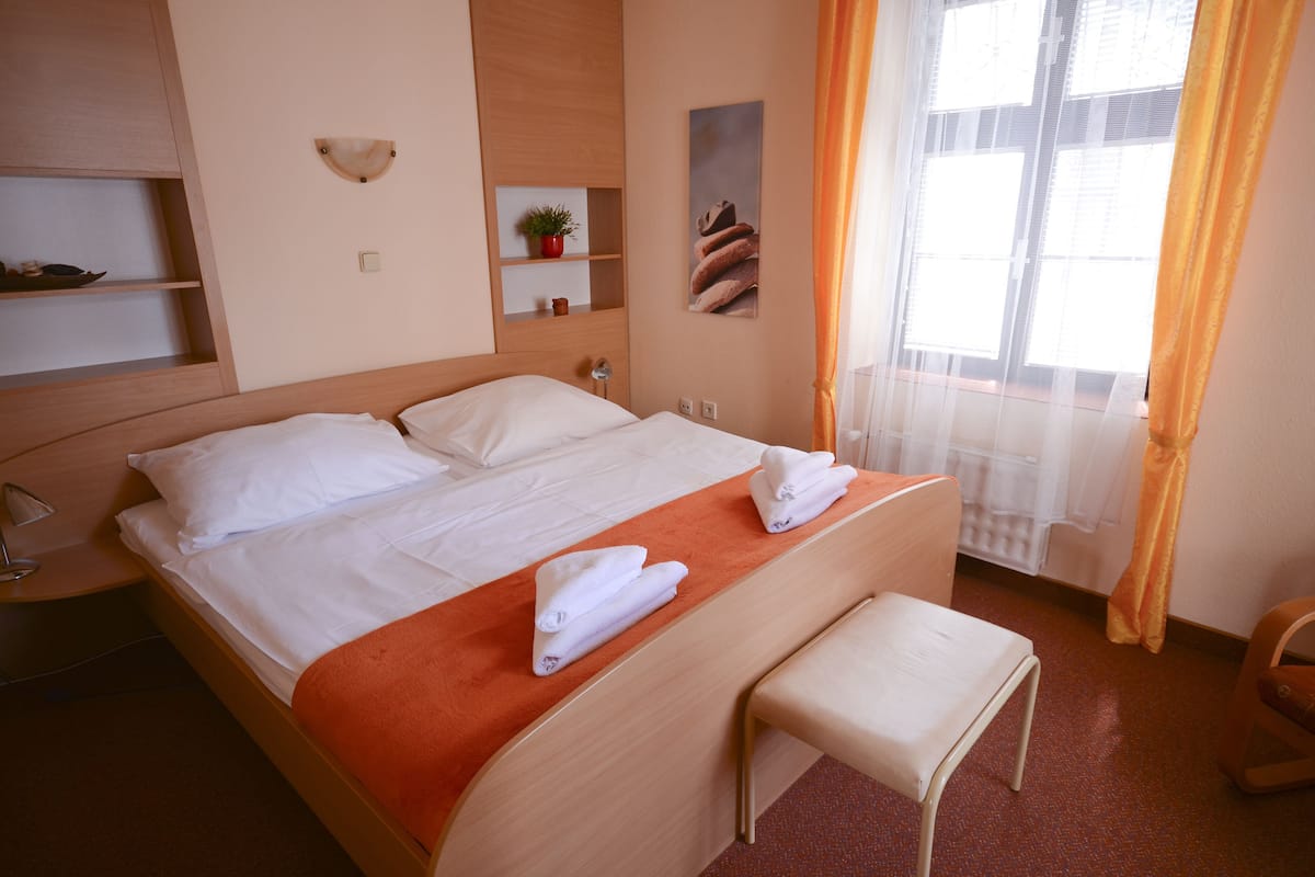 Apartment | Zimmersafe, Schreibtisch, Bügeleisen/Bügelbrett, kostenloses WLAN