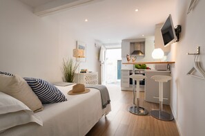 大冰箱、微波炉、炉灶、茶具/咖啡用具