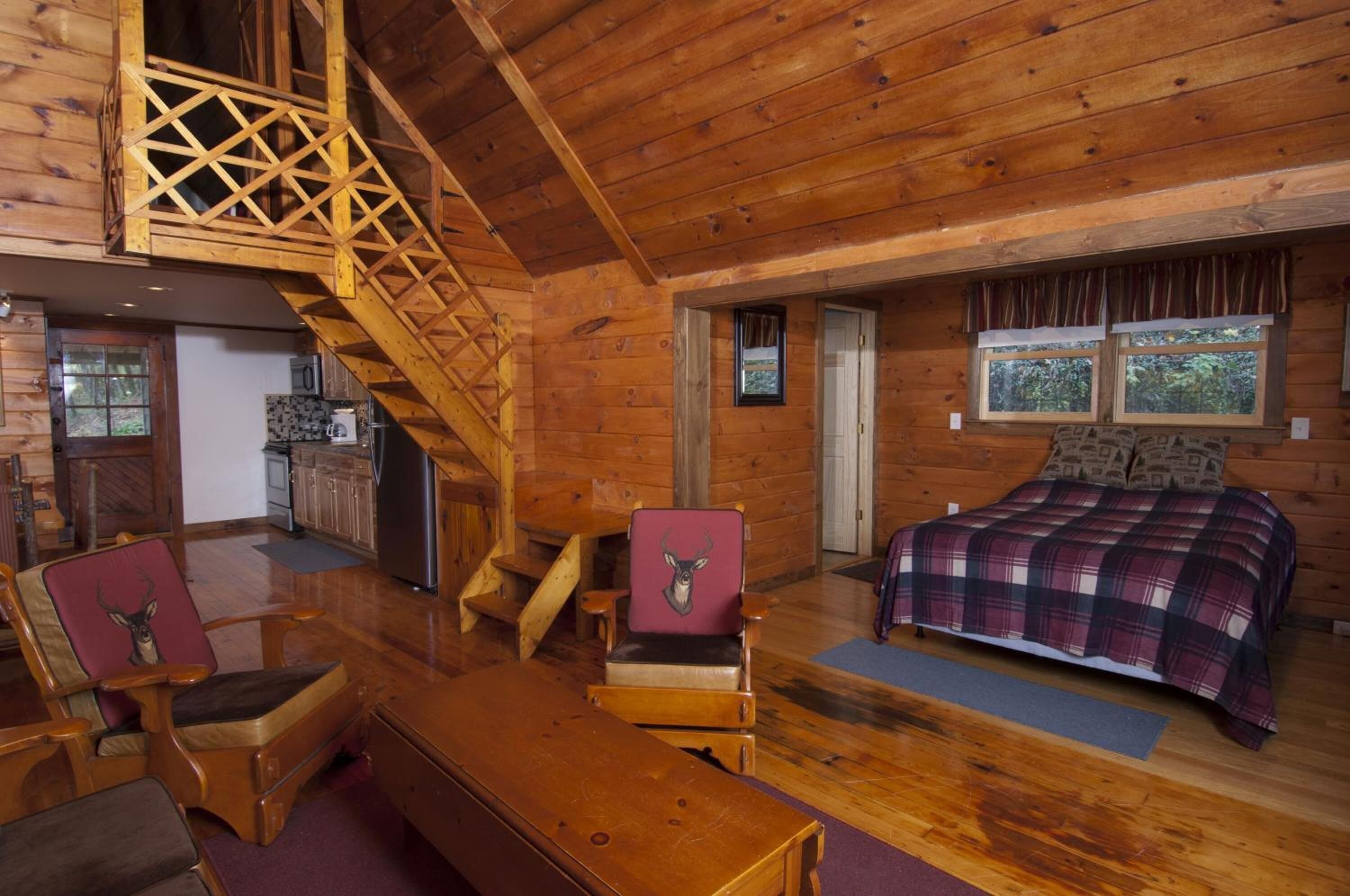 Hadley Cottage | Living room | TV