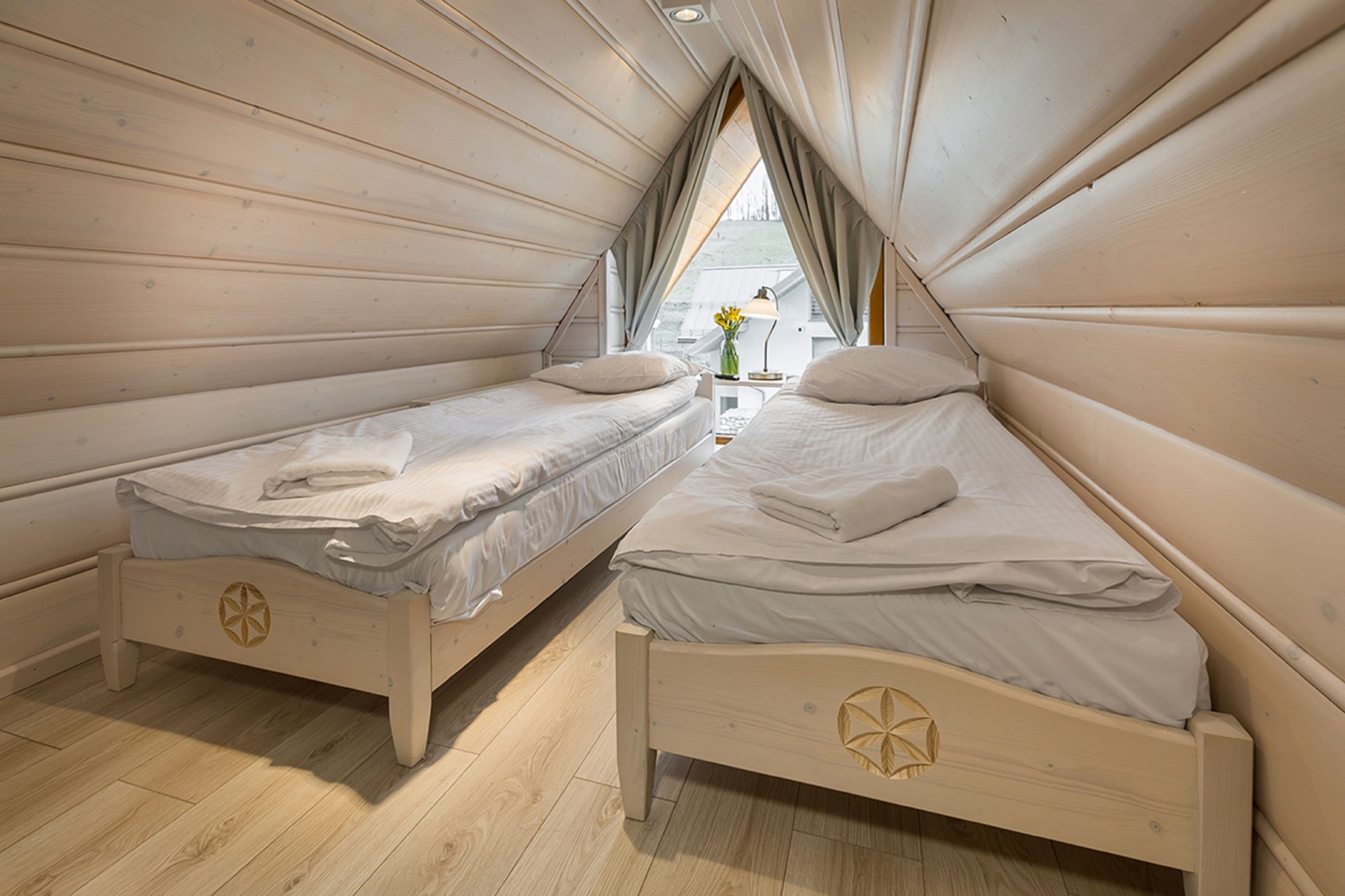 Premium bedding, soundproofing, free WiFi, bed sheets