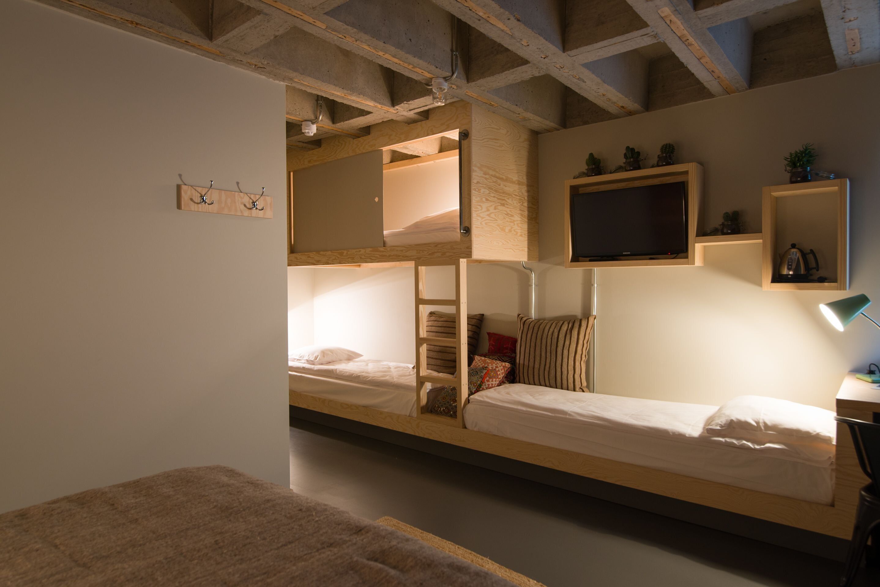 Despertador y acceso para silla de ruedas 