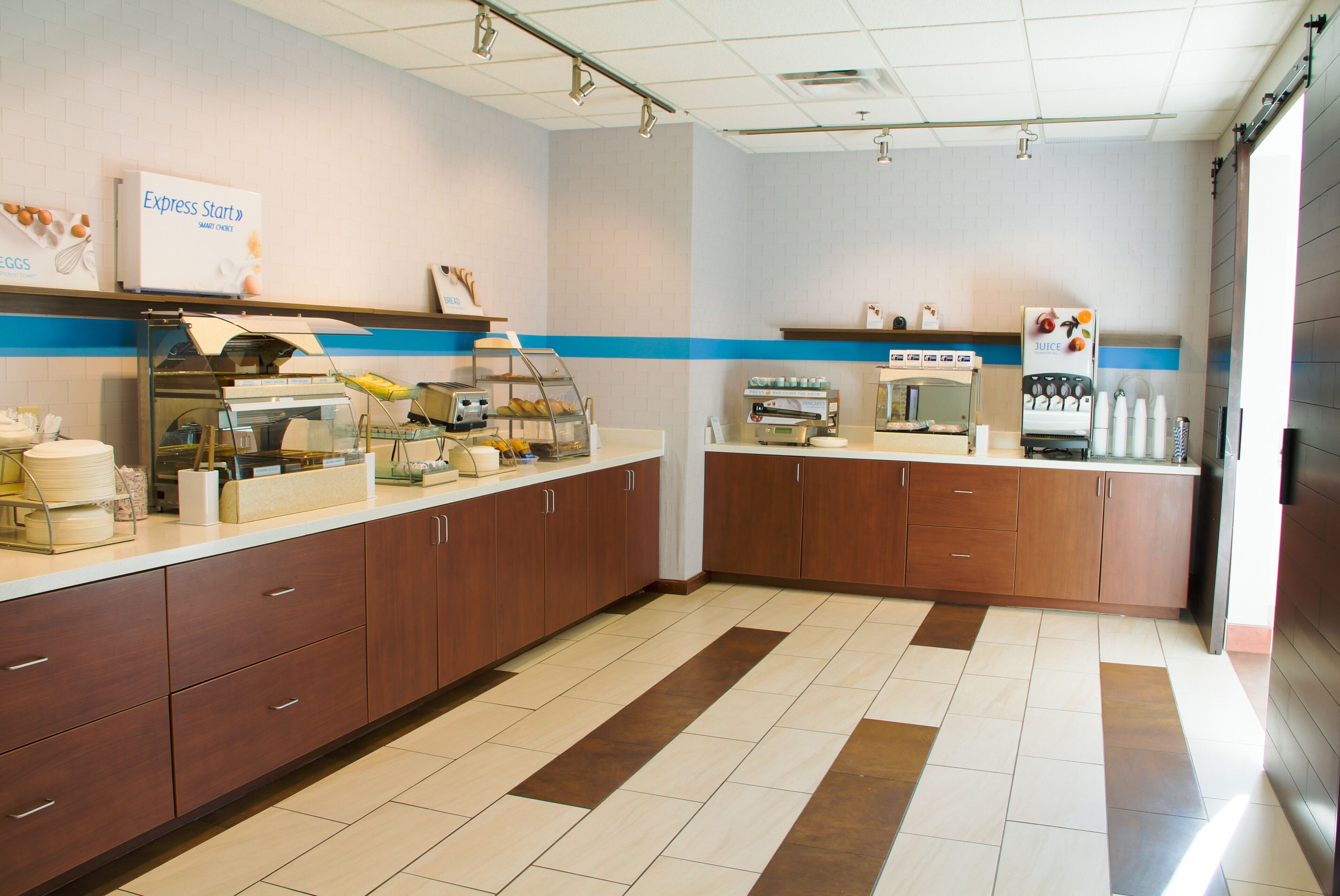 Frokostbuffé er inkludert hver dag