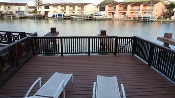 Standard Townhome, 2 Bedrooms, Kitchen | Terrace/patio