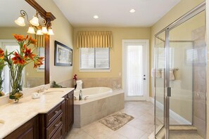 Casa, 5 camere da letto, balcone (RVH_037R_INA Legacy Villa) | Bagno