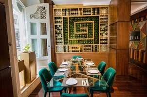 3 restaurantes; se sirve desayuno, almuerzo y cena
