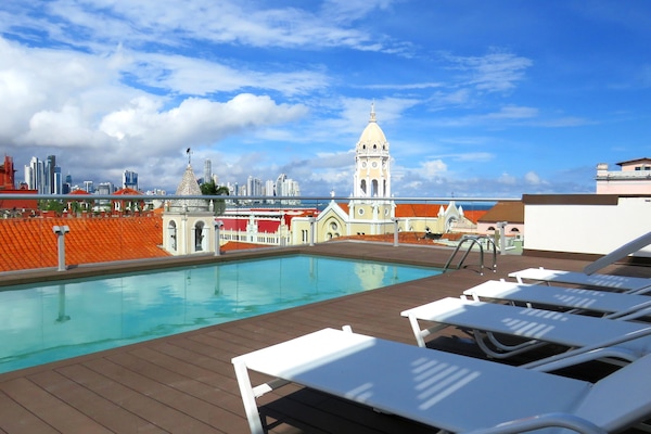 Piscina externa