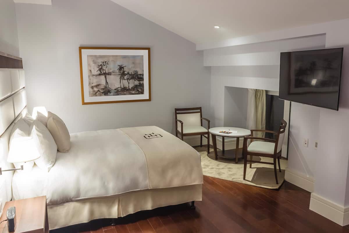 1 bedroom, minibar, in-room safe, desk