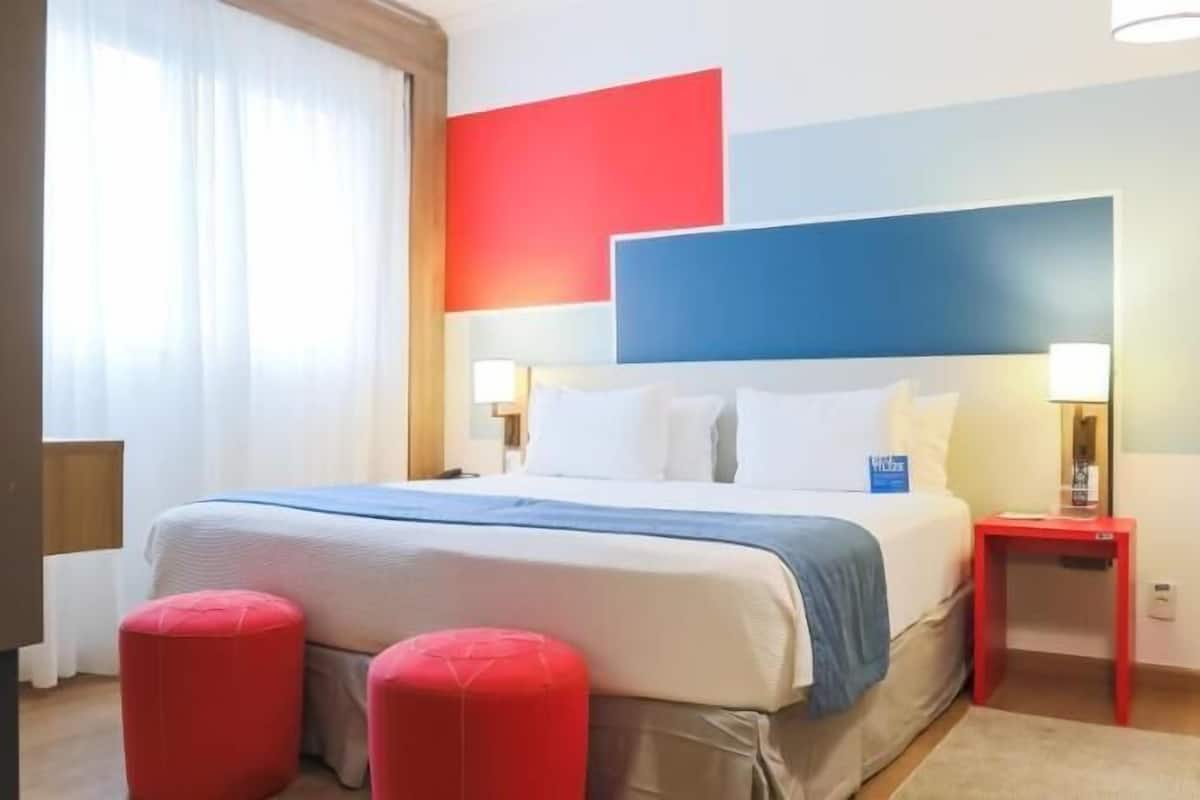 Minibar, in-room safe, desk, soundproofing