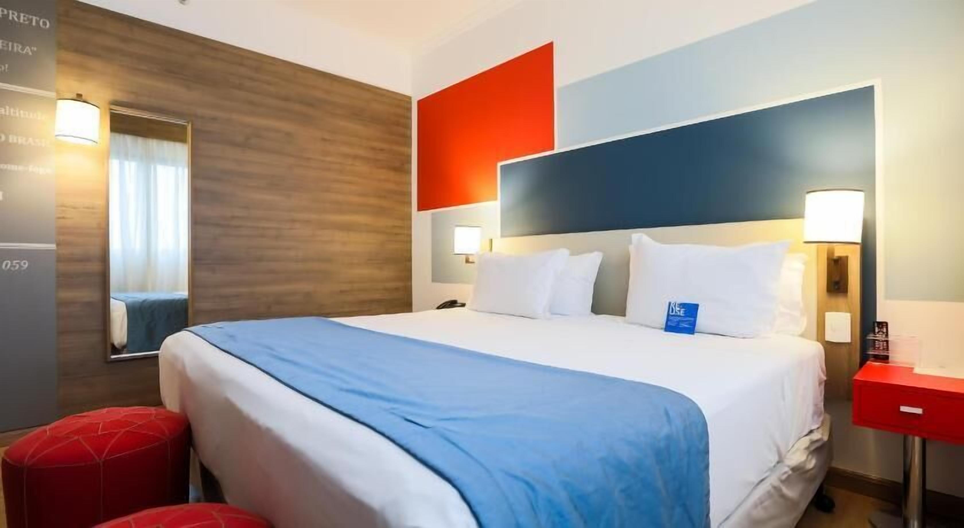 Minibar, in-room safe, desk, soundproofing