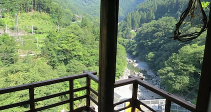Guest House Nishiki - Hostel