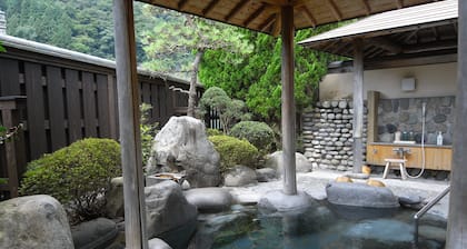 Kawakamiya Kasuitei