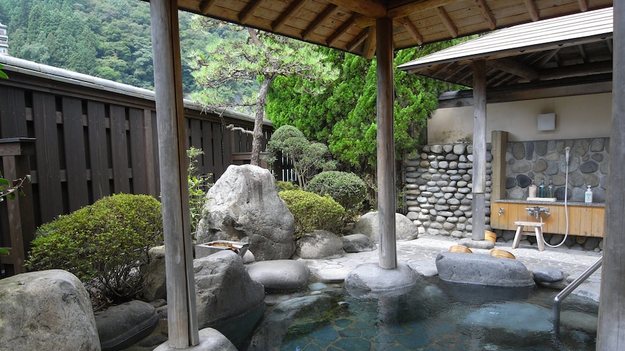 Kawakamiya Kasuitei