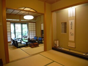 Japanese Room Excellent Suite with Open-air Bath | In-room safe, free WiFi - Kawakamiya Kasuitei (Gero)