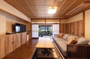 プレミアム スイート | セーフティボックス (室内)、WiFi (無料)