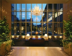 Lobby - KKR Hotel Kanazawa (Kanazawa)