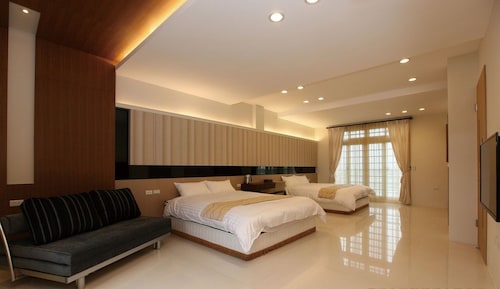 深溝仔庭園民宿