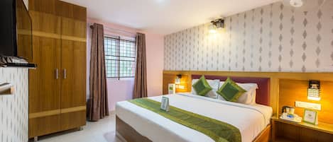 豪華客房 | 書桌、熨斗/熨衫板、摺床/加床 (收費)、免費 Wi-Fi