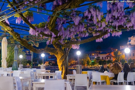 Lunch and dinner served, local cuisine