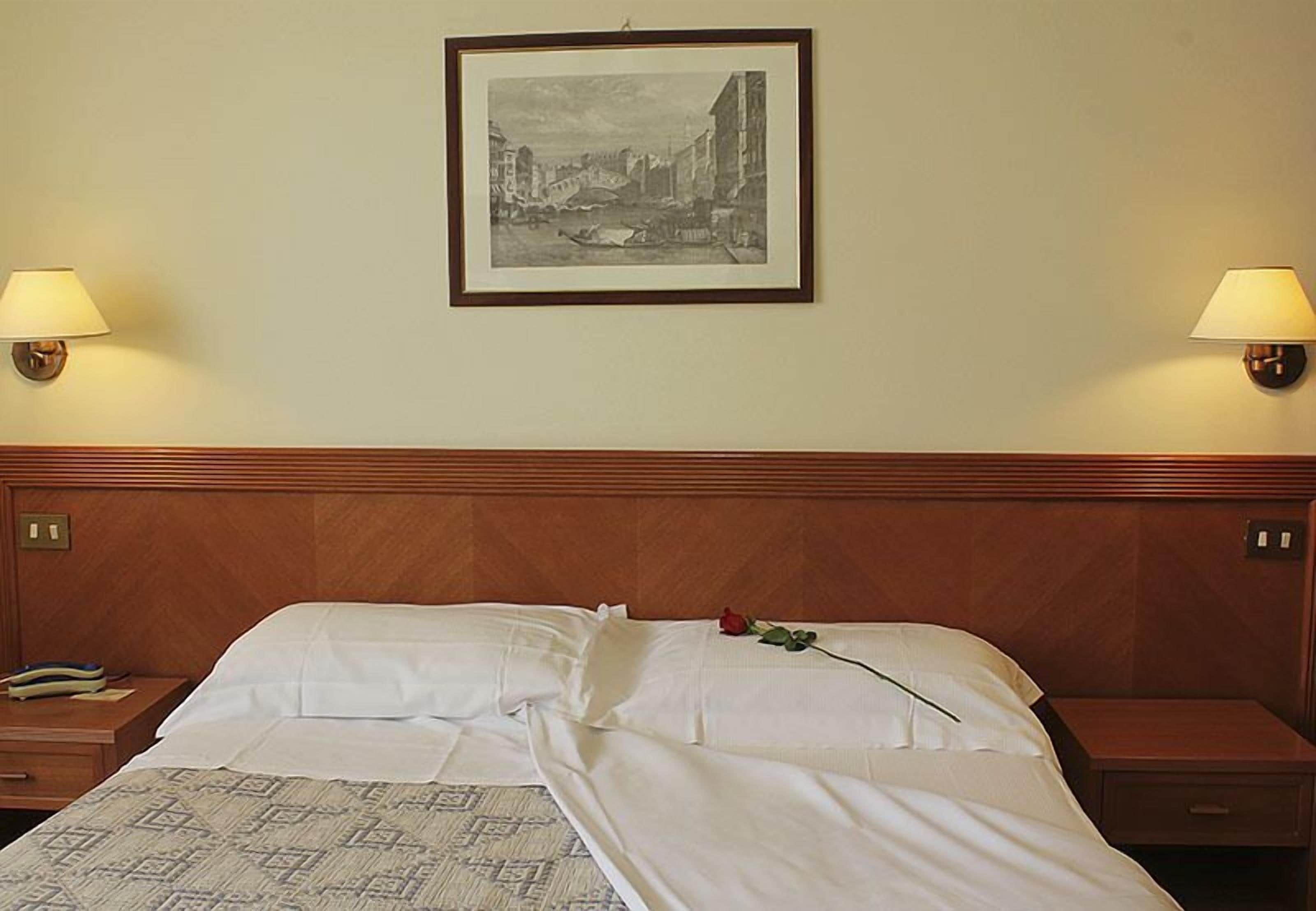 double or twin room | premium bedding, minibar, in-room safe, desk