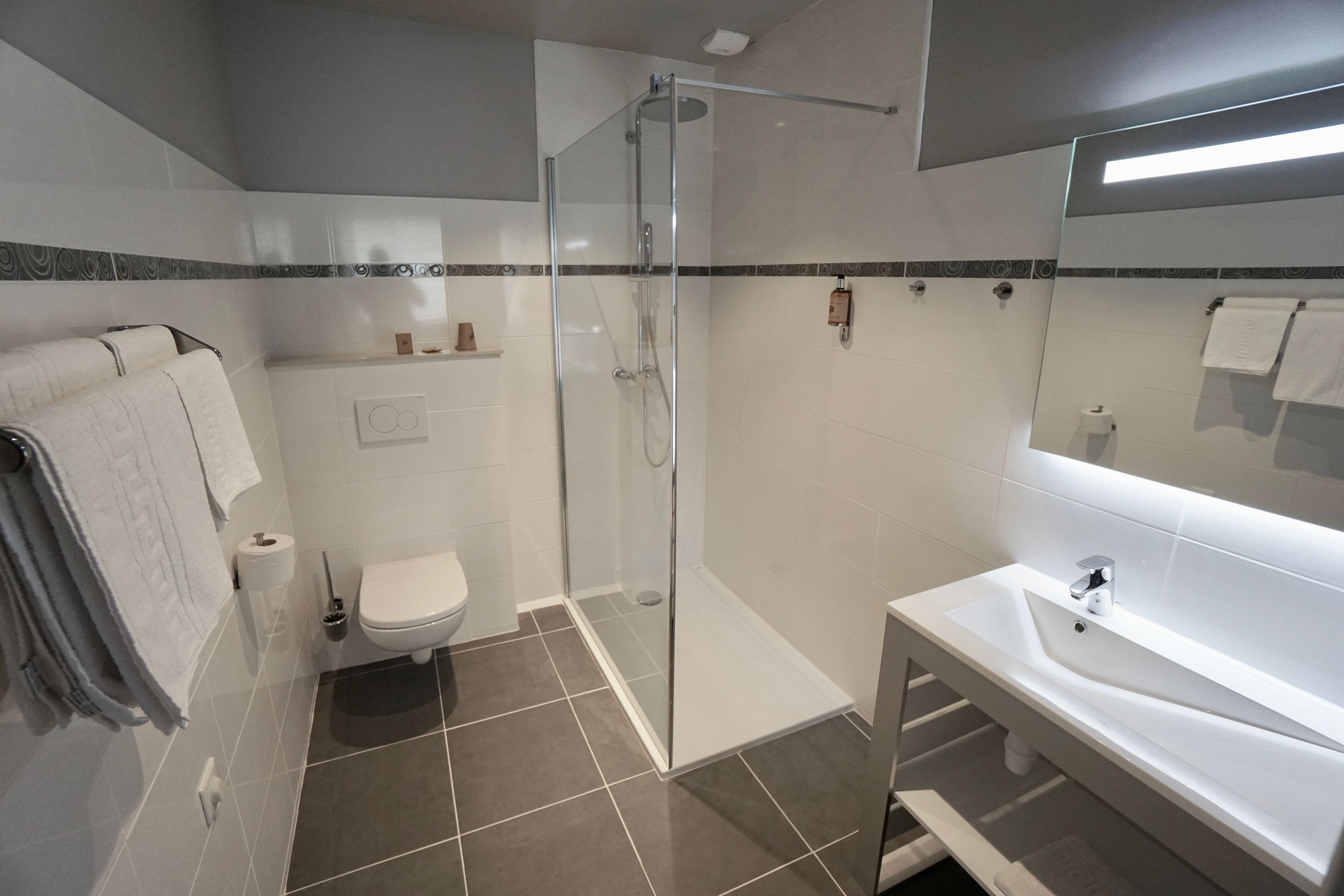 superior double room, 1 queen bed | bathroom | free toiletries, hair dryer, slippers, soap