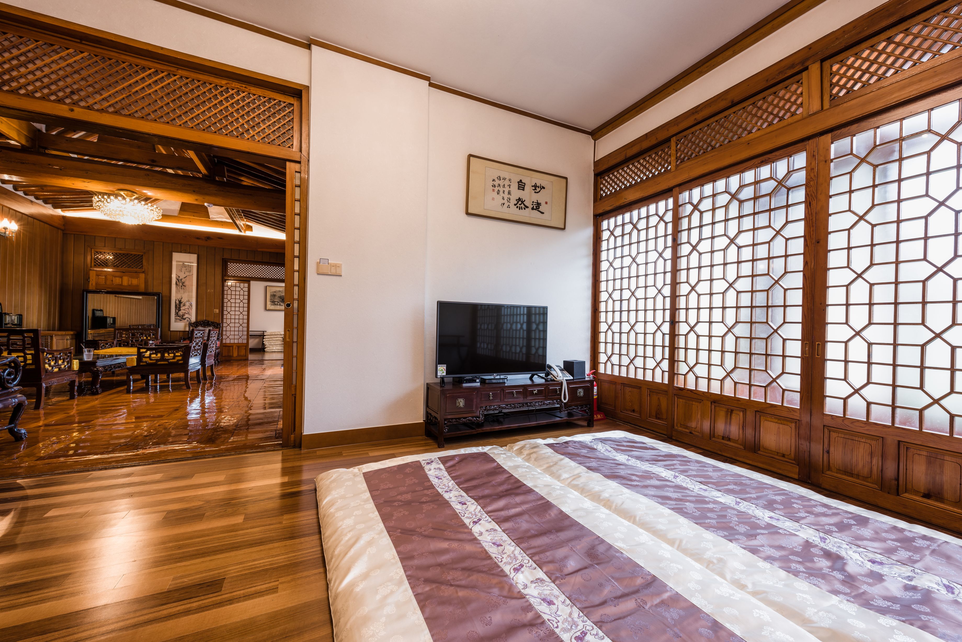 korean traditional deluxe suite(hanok)  | in-room safe, blackout curtains, free wifi, bed sheets