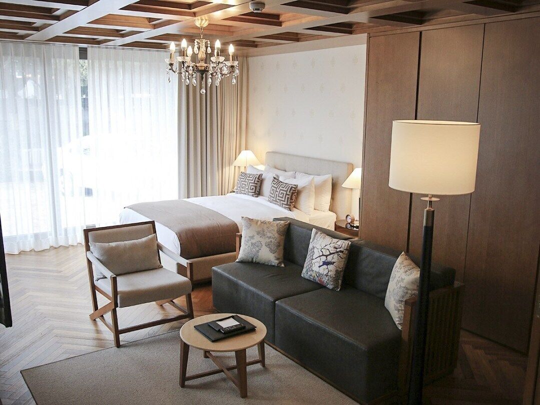 junior suite | in-room safe, blackout curtains, free wifi, bed sheets