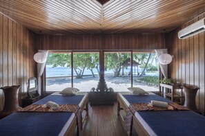 Espace de soins pour les couples, soins corporels, soins d'aromathérapie