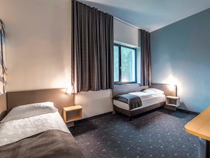 1 bedroom, desk, soundproofing, free WiFi