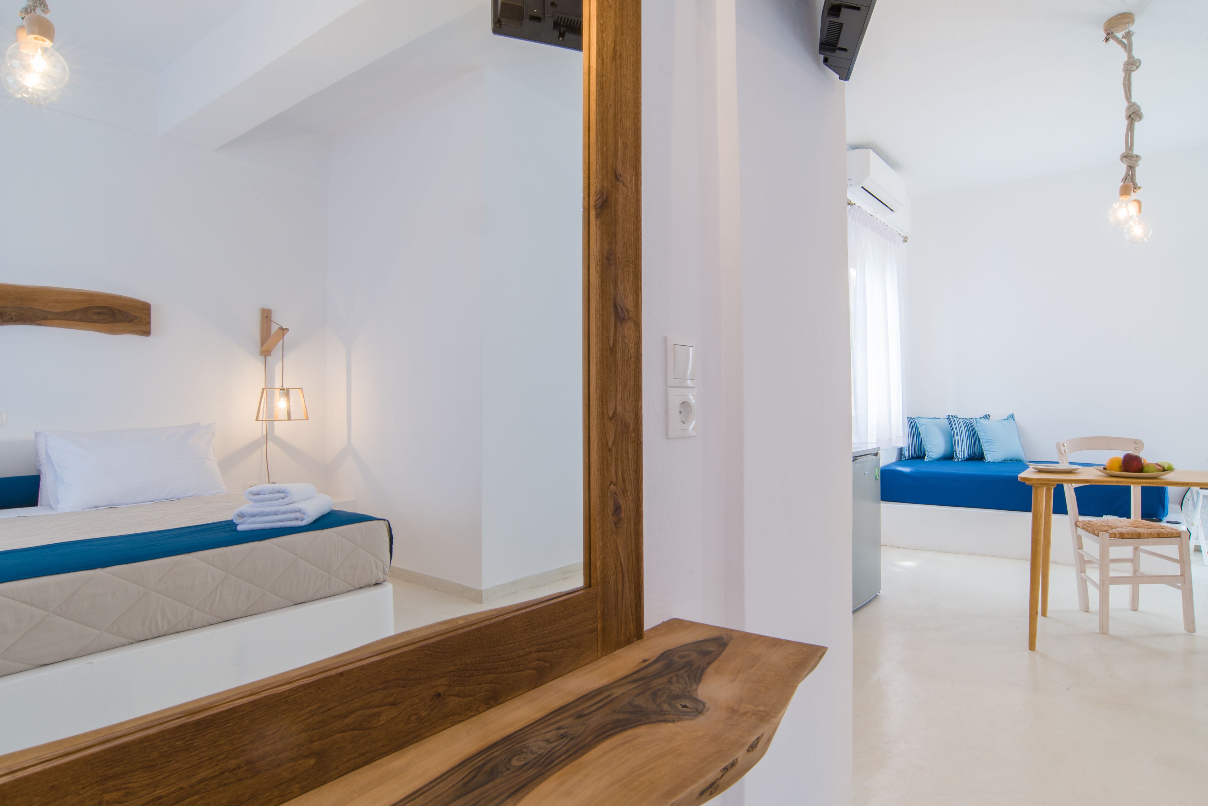Photo - Santorini Crystal Blue