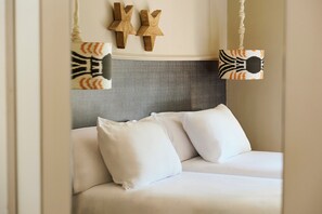 Twin Room | Premium bedding, down comforters, minibar, in-room safe - The Corner House (Seville)