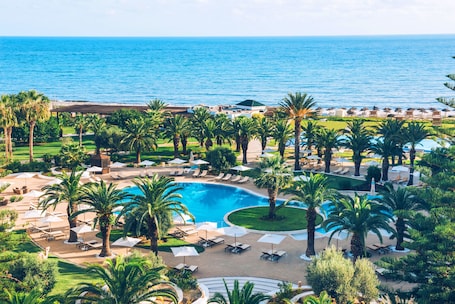 外观. 康大维湾精选伊贝罗斯塔酒店