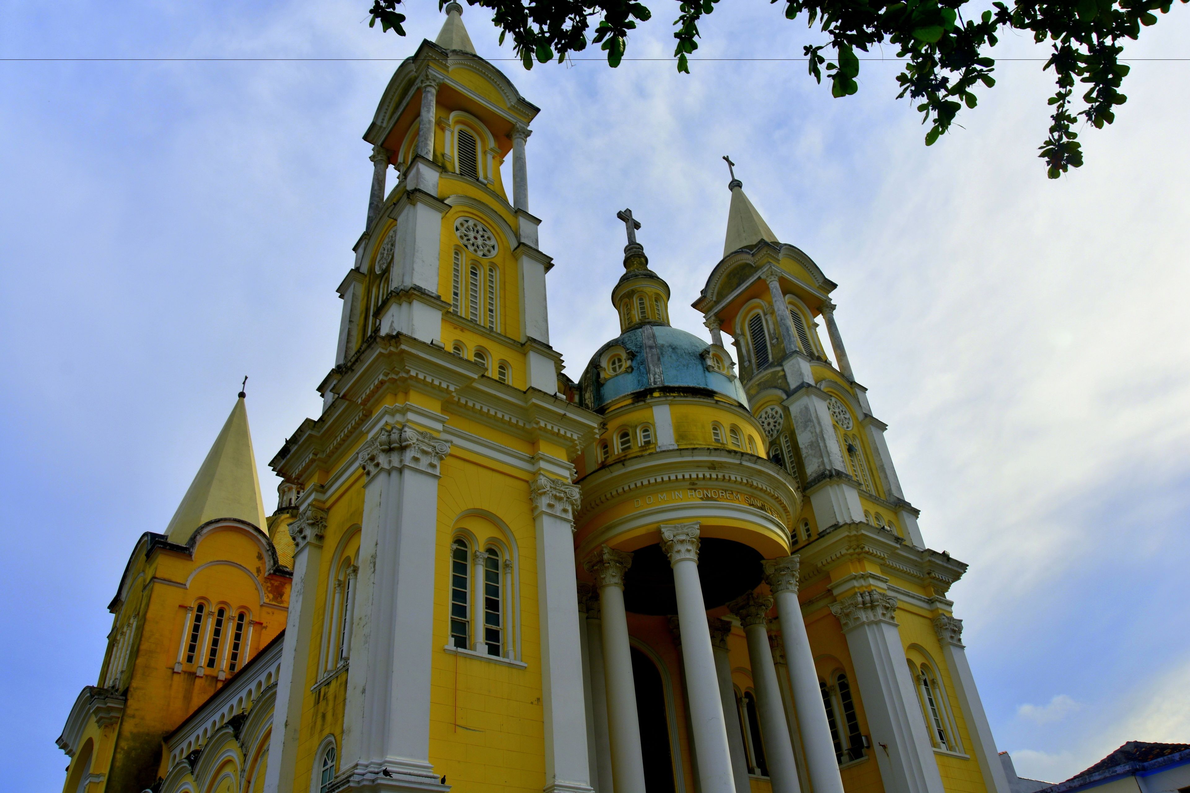 Danh thắng